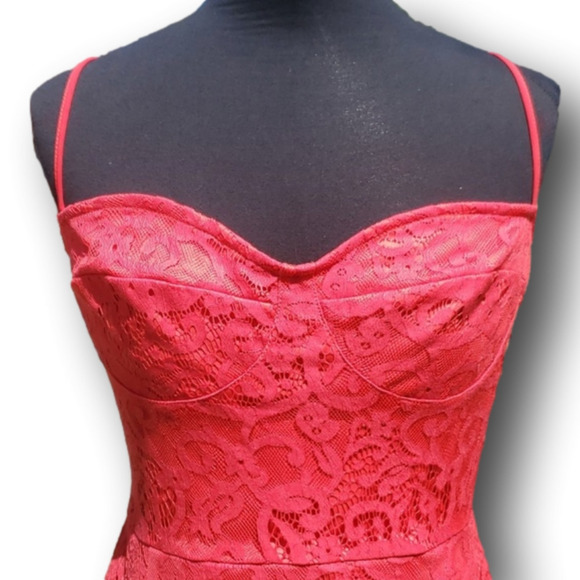 PrettyLittleThing Shape Red Lace Bodycon Midi Dress Size 8 - Picture 5 of 16